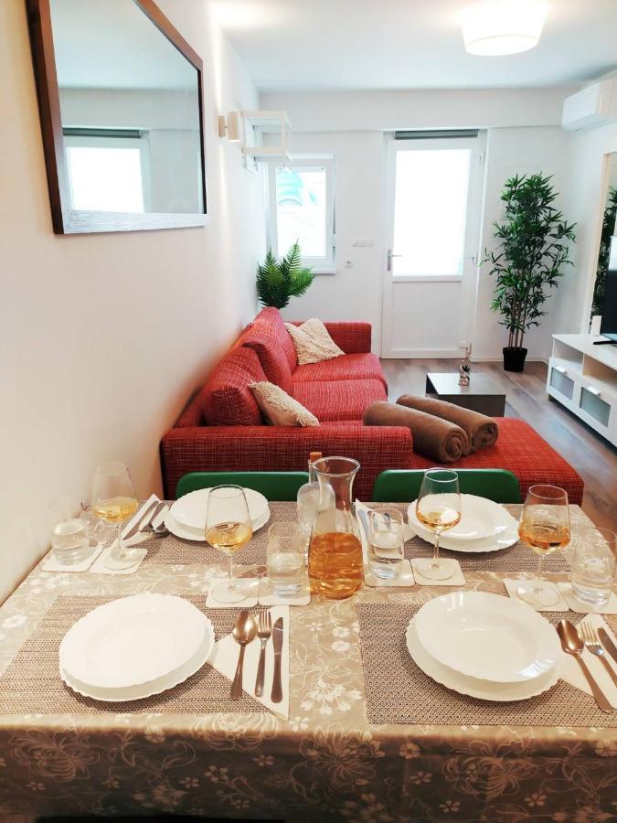 Tomas I Noa Apartment Малинска Екстериор снимка